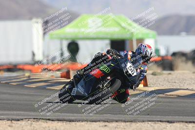 media/Oct-30-2025-Racers Edge (Thu) [[dabbdaf680]]/2-A Group/Session 2 (Turn 16)/